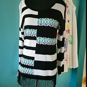 Context L&T Fringe Bottom Sweater